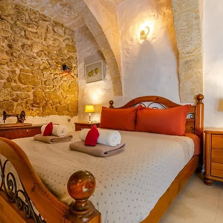 Studio In A Traditional Country With Courtyard * Xewkija